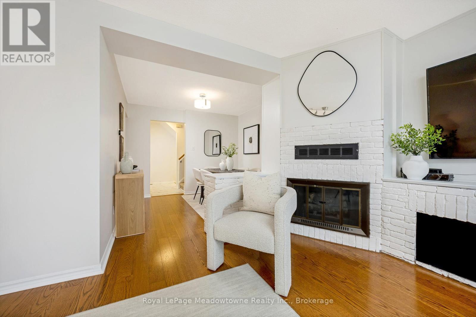 












13 - 550 CHILDS DRIVE

,
Milton (TM Timberlea),




Ontario
L9T3P3

