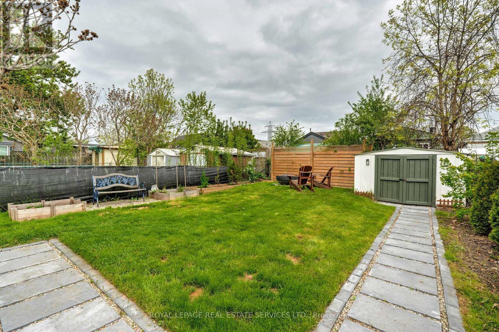 












600 QUEBEC STREET

,
Hamilton,




Ontario
L8H6V4


