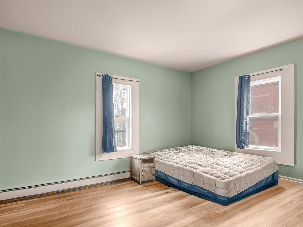 












279 Fitzroy Street

,
Summerside,




PE
C1N 4J9

