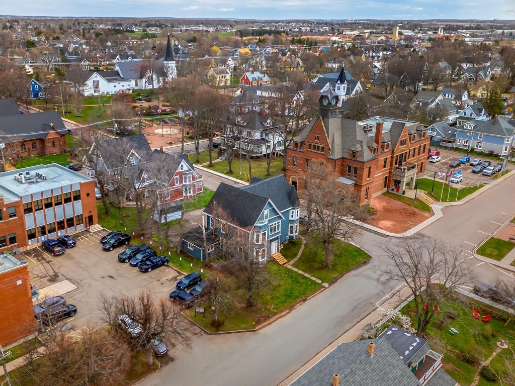 












279 Fitzroy Street

,
Summerside,




PE
C1N 4J9

