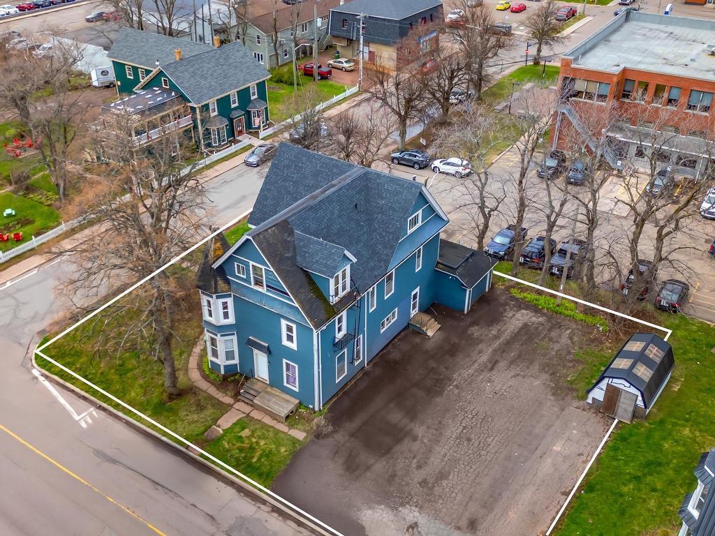 












279 Fitzroy Street

,
Summerside,




PE
C1N 4J9

