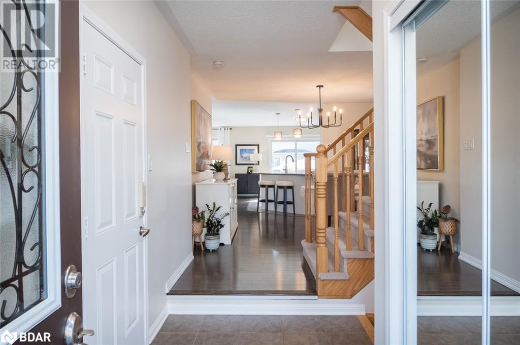 












694 RAYNER Court

,
Milton,




Ontario
L9T0N9

