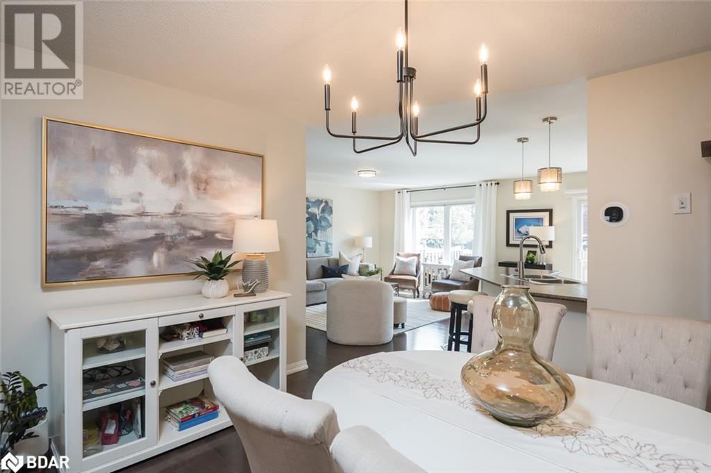 












694 RAYNER Court

,
Milton,




Ontario
L9T0N9

