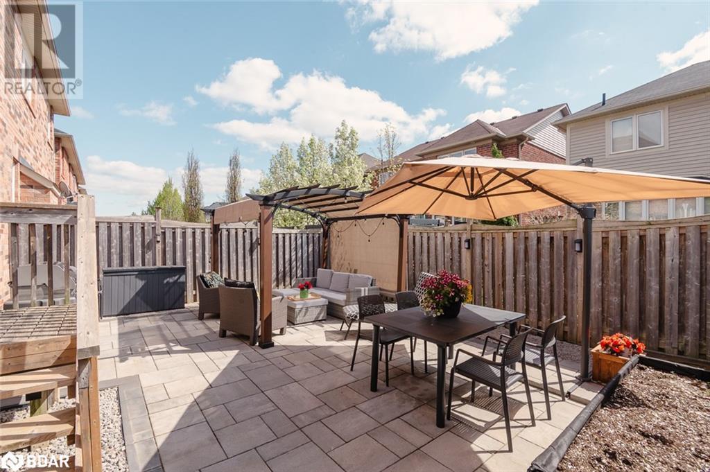 












694 RAYNER Court

,
Milton,




Ontario
L9T0N9

