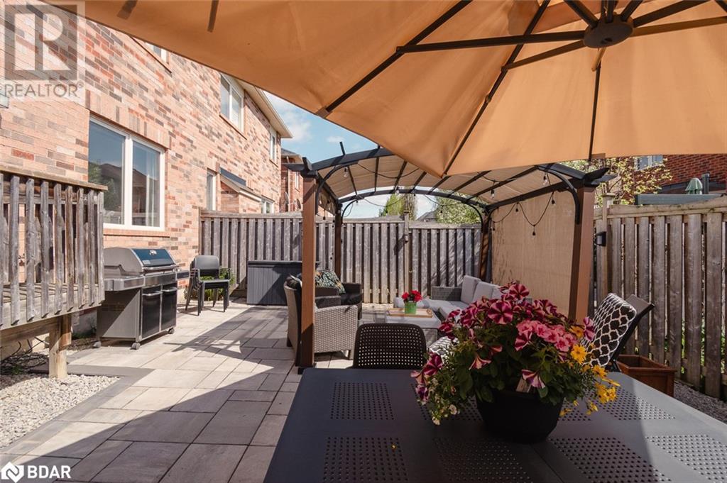 












694 RAYNER Court

,
Milton,




Ontario
L9T0N9

