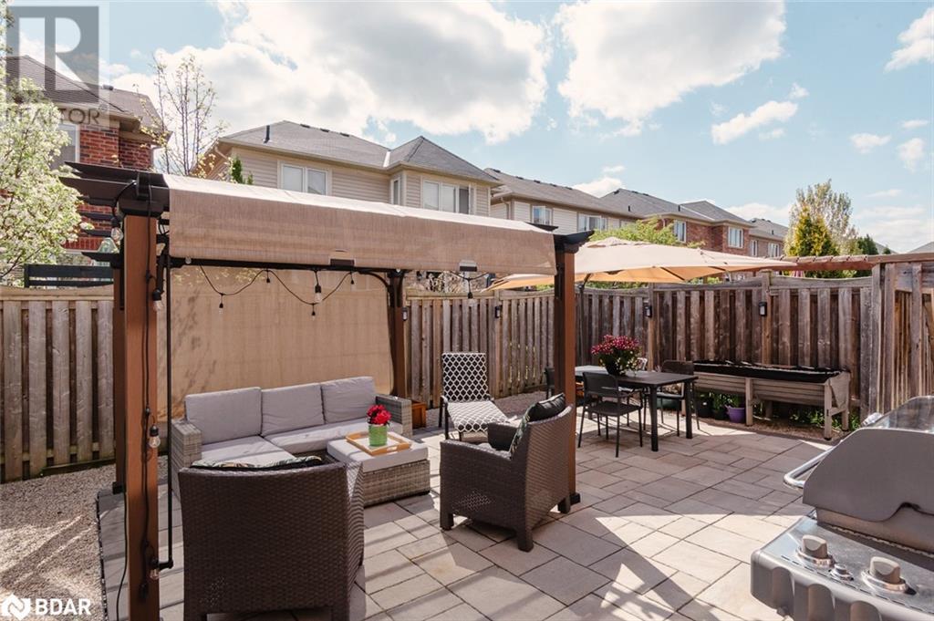












694 RAYNER Court

,
Milton,




Ontario
L9T0N9

