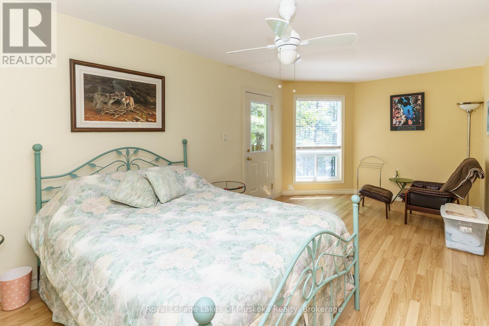 












22 MILE ISLAND

,
Gravenhurst (Wood (Gravenhurst)),




Ontario
P0E1G0

