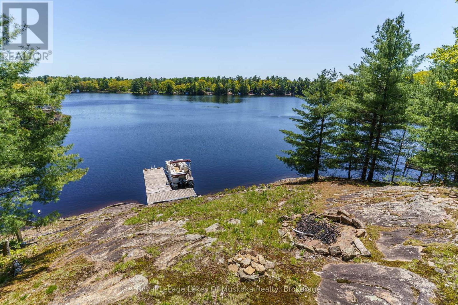 












22 MILE ISLAND

,
Gravenhurst (Wood (Gravenhurst)),




Ontario
P0E1G0

