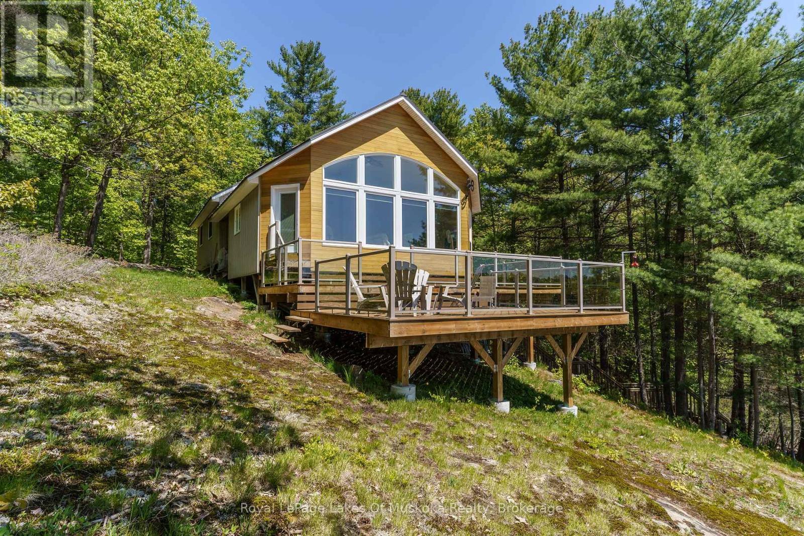 












22 MILE ISLAND

,
Gravenhurst (Wood (Gravenhurst)),




Ontario
P0E1G0

