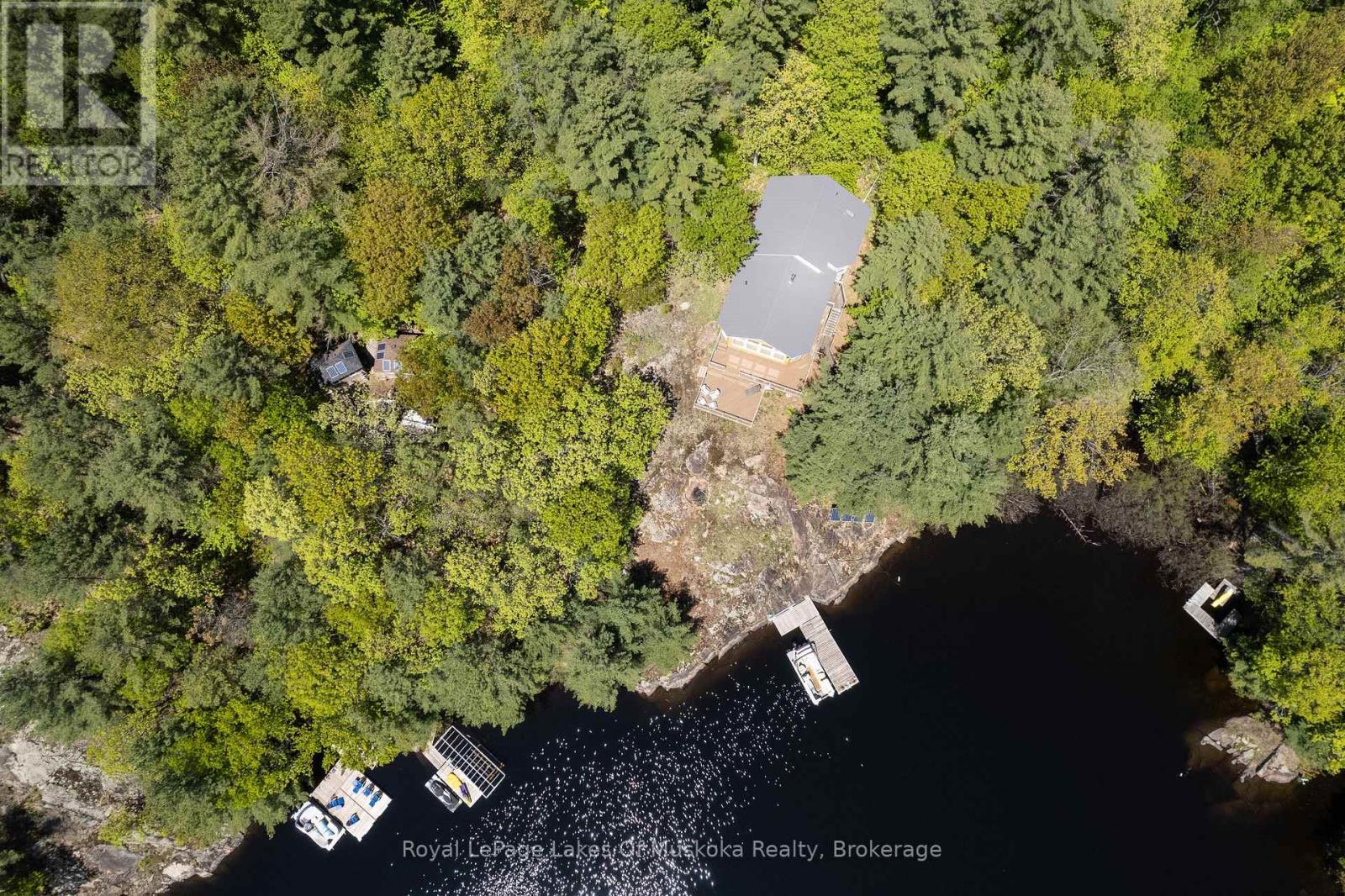 












22 MILE ISLAND

,
Gravenhurst (Wood (Gravenhurst)),




Ontario
P0E1G0

