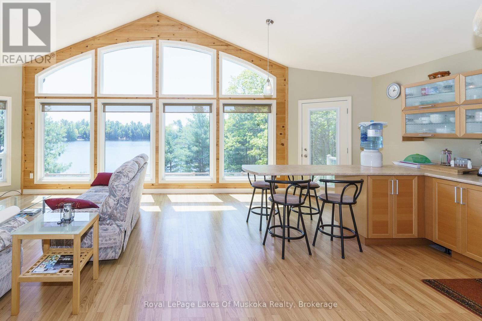 












22 MILE ISLAND

,
Gravenhurst (Wood (Gravenhurst)),




Ontario
P0E1G0

