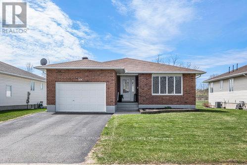












254 GLENWOOD CRESCENT

,
Smiths Falls,




Ontario
K7A5L1

