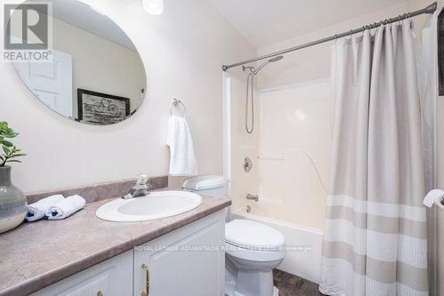 












254 GLENWOOD CRESCENT

,
Smiths Falls,




Ontario
K7A5L1

