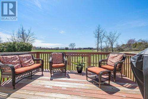 












254 GLENWOOD CRESCENT

,
Smiths Falls,




Ontario
K7A5L1

