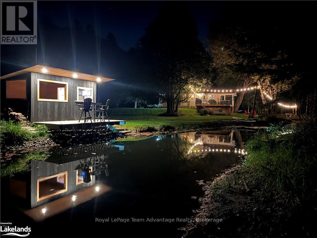












3461 HWY 141

,
Muskoka Lakes (Watt),




Ontario
P0B1M0

