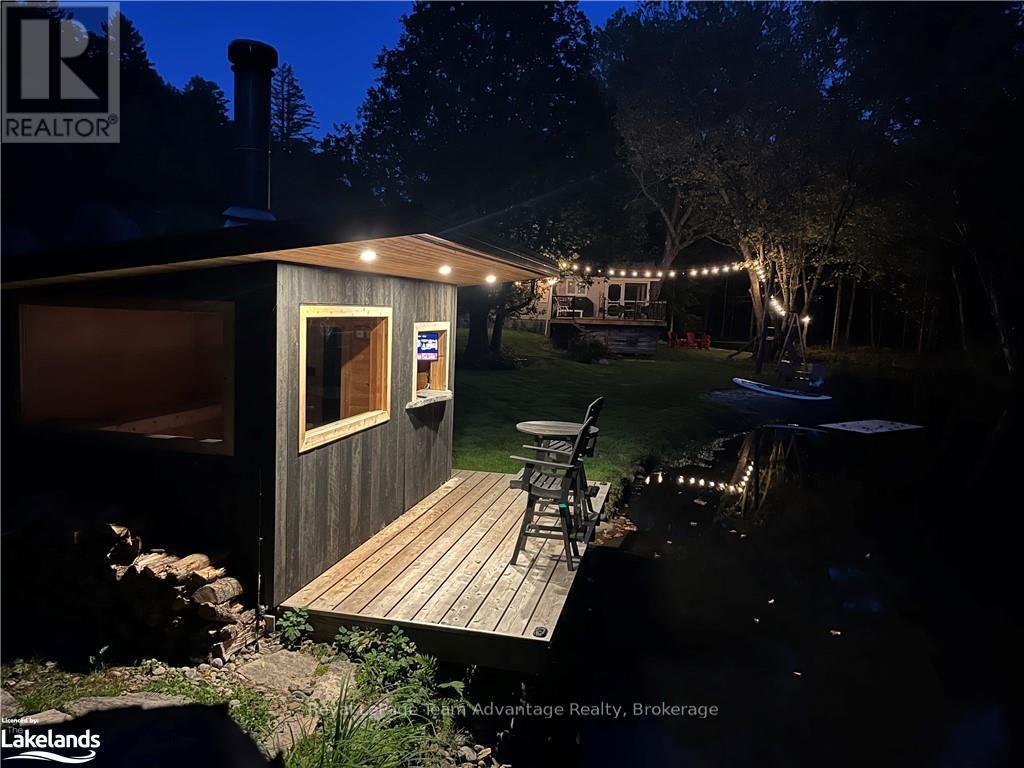 












3461 HWY 141

,
Muskoka Lakes (Watt),




Ontario
P0B1M0

