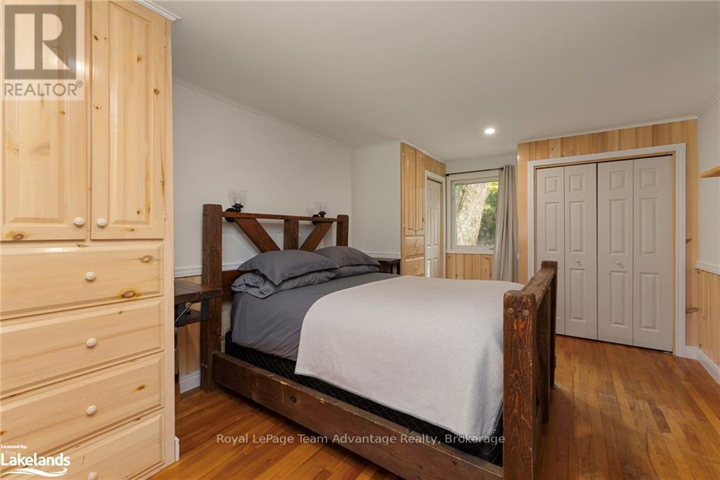












3461 HWY 141

,
Muskoka Lakes (Watt),




Ontario
P0B1M0

