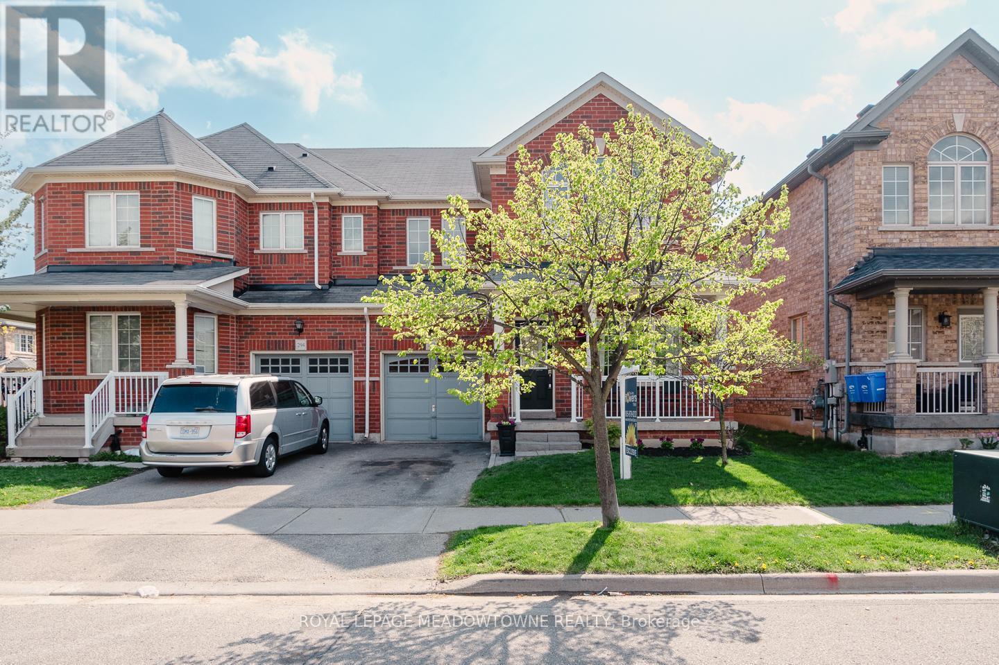 












292 GIDDINGS CRESCENT

,
Milton,




Ontario
L9T7A9


