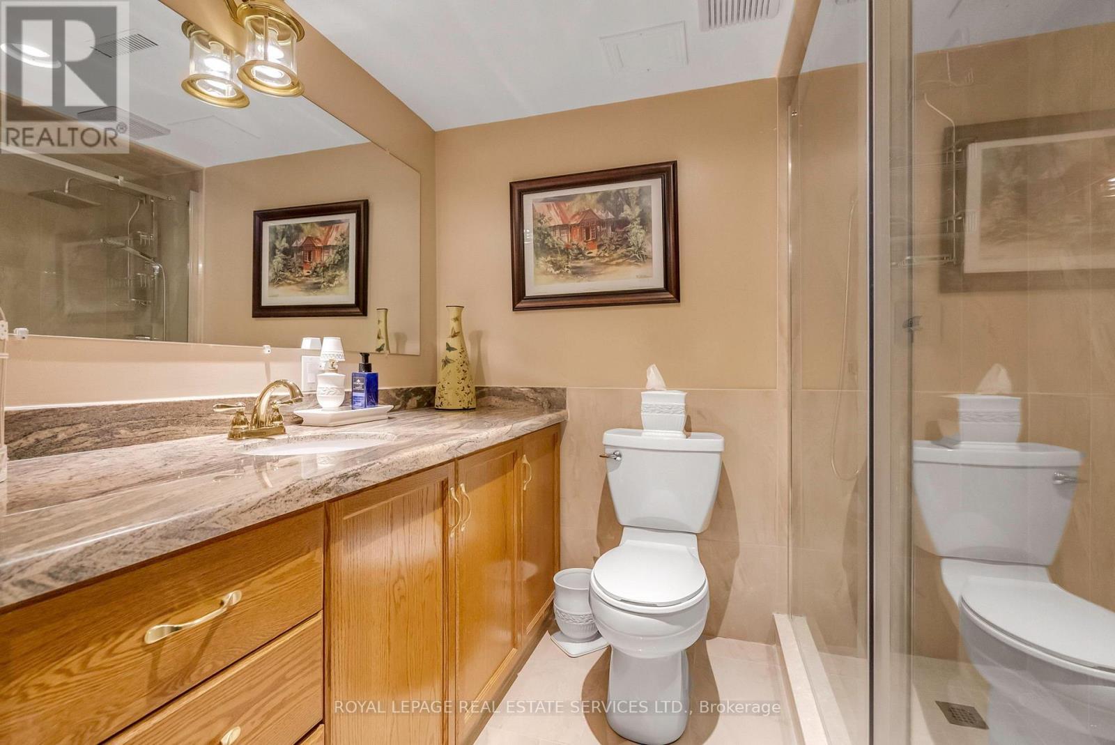 












1401 THE LINKS DRIVE

,
Oakville,




Ontario
L6M2N4

