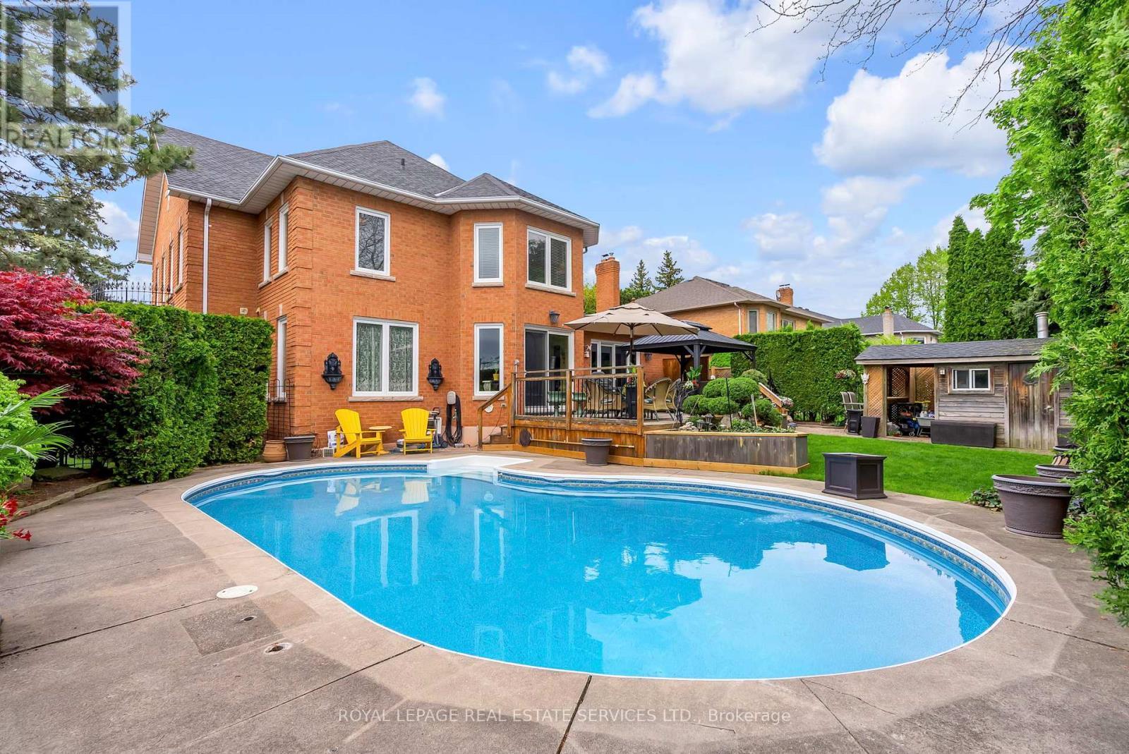 












1401 THE LINKS DRIVE

,
Oakville,




Ontario
L6M2N4

