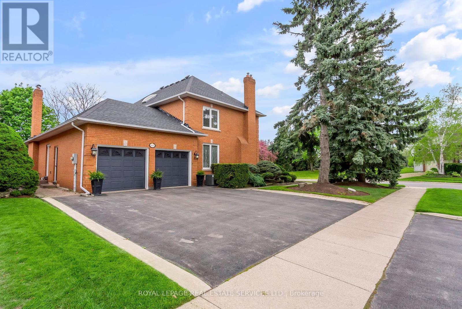 












1401 THE LINKS DRIVE

,
Oakville,




Ontario
L6M2N4

