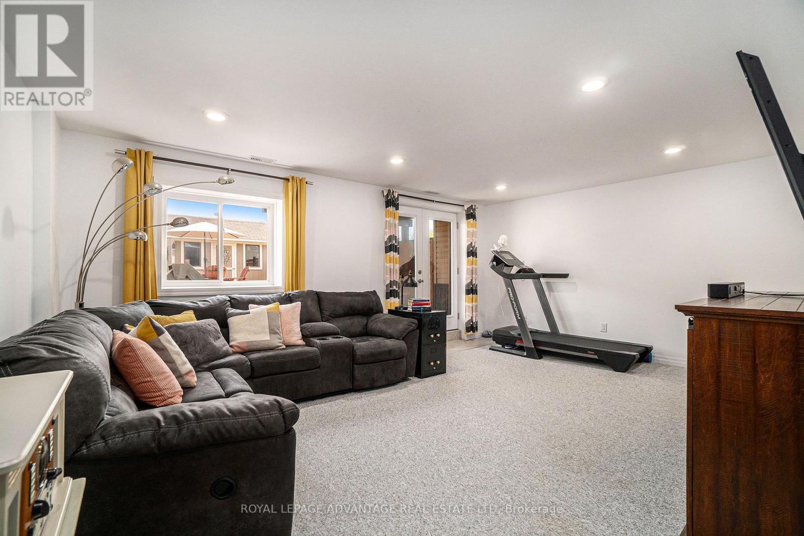 












29 PERTHMORE STREET

,
Perth,




Ontario
K7H3P1

