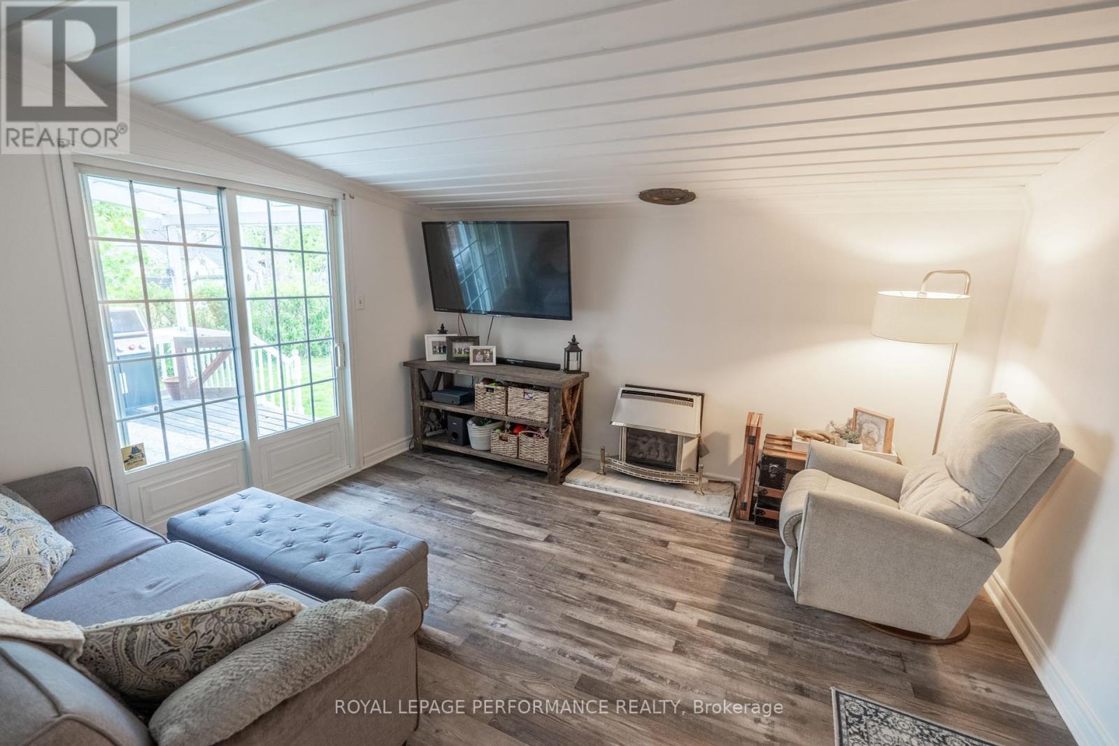 












57 MILLE ROCHES ROAD

,
South Stormont,




Ontario
K0C1P0

