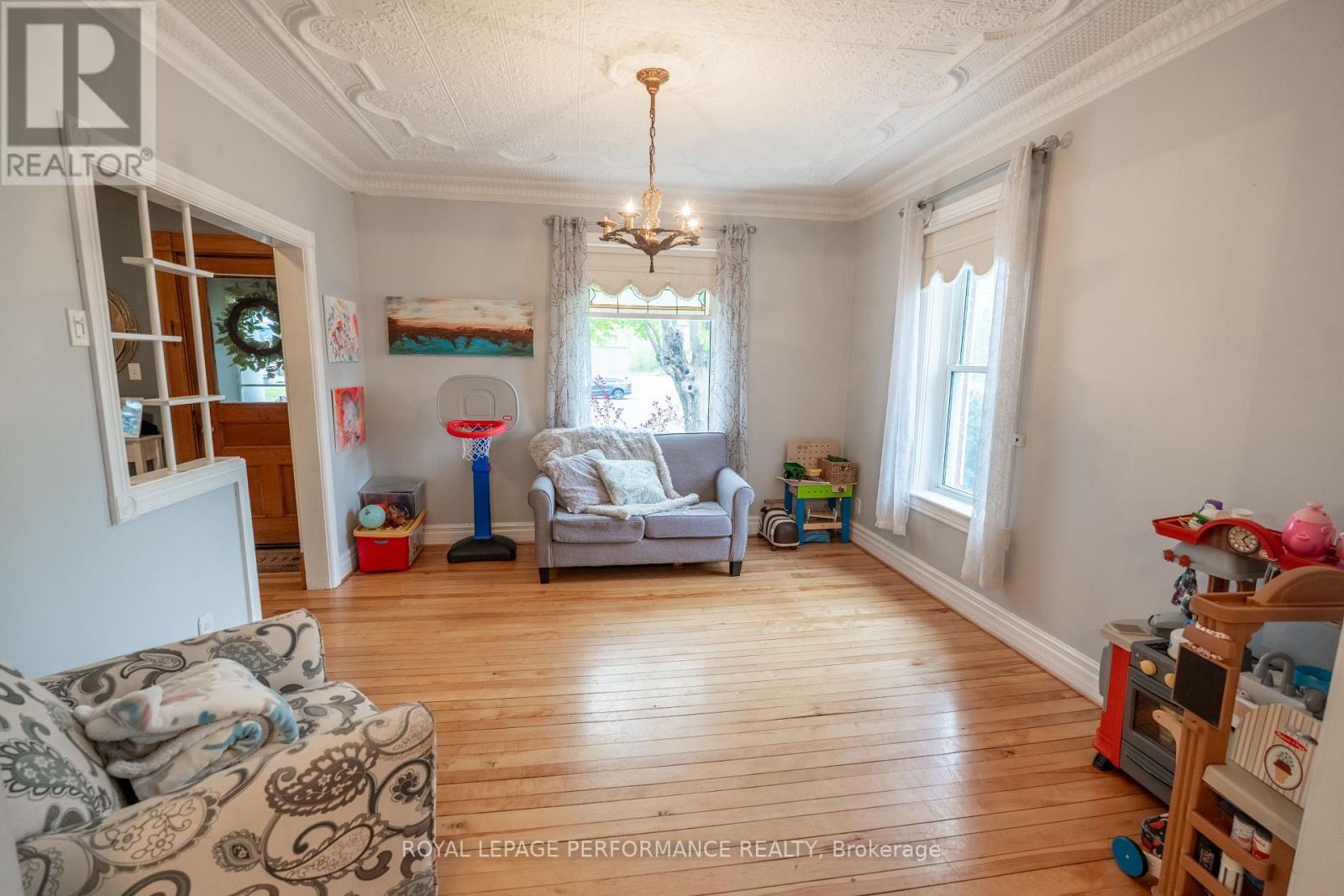 












57 MILLE ROCHES ROAD

,
South Stormont,




Ontario
K0C1P0


