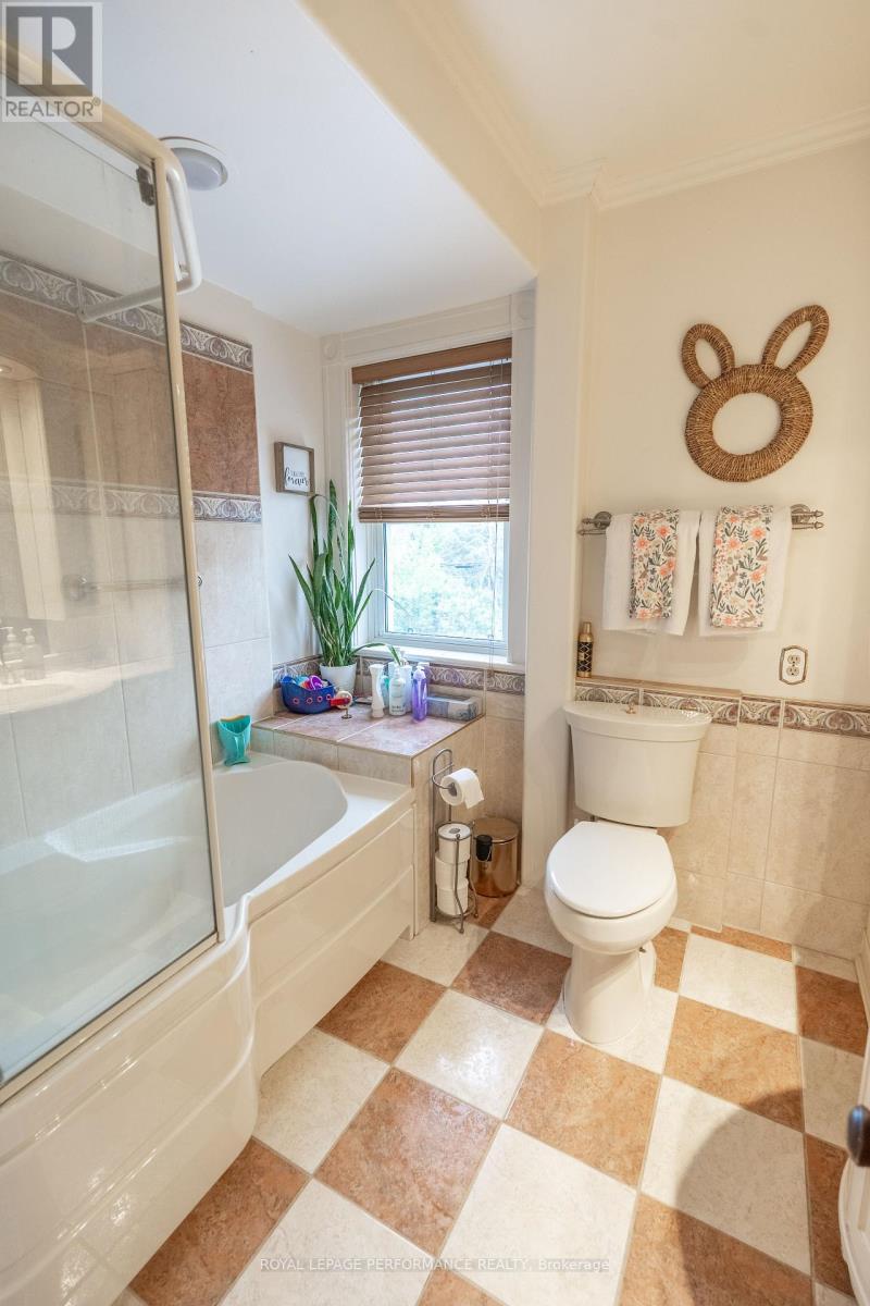 












57 MILLE ROCHES ROAD

,
South Stormont,




Ontario
K0C1P0

