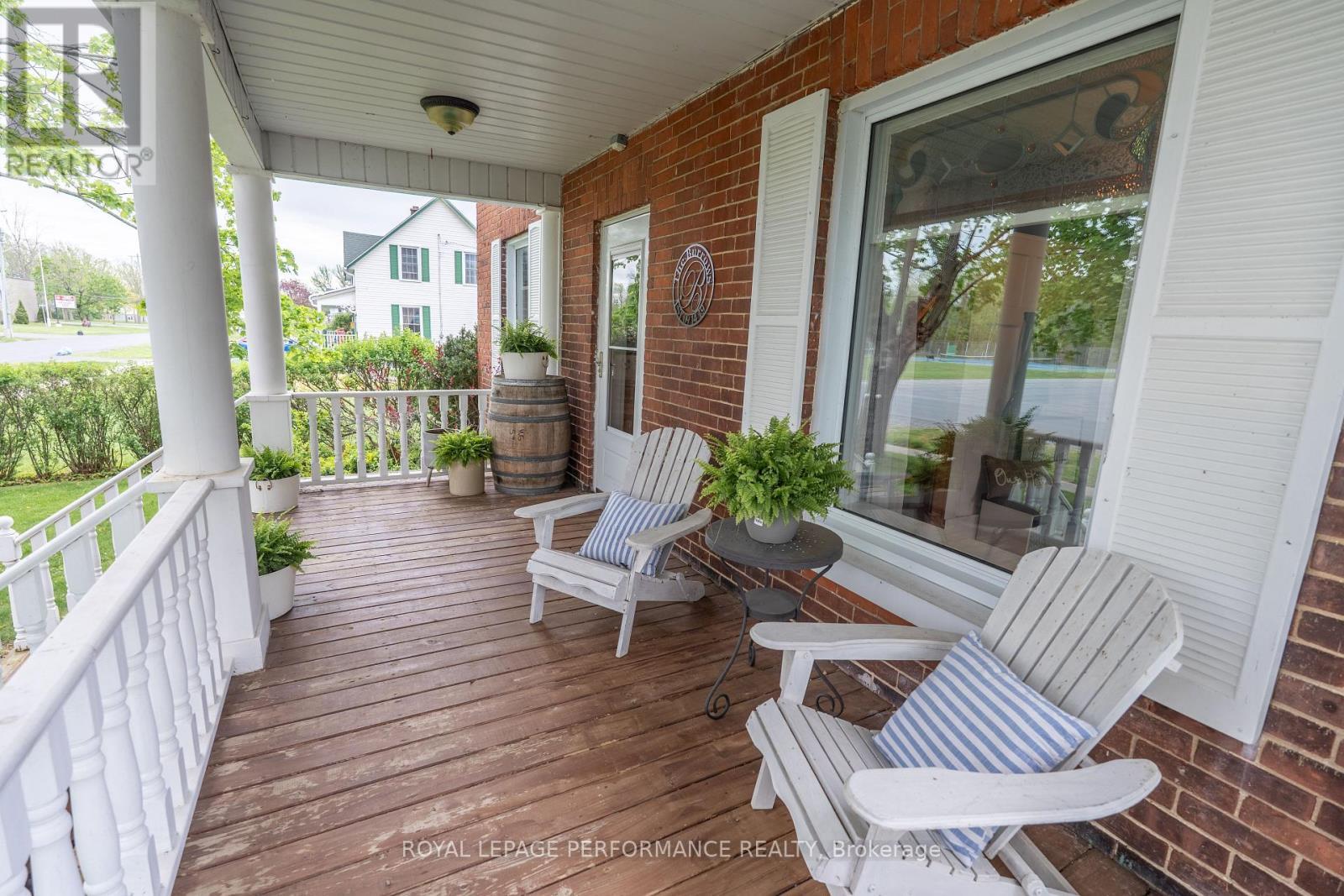 












57 MILLE ROCHES ROAD

,
South Stormont,




Ontario
K0C1P0

