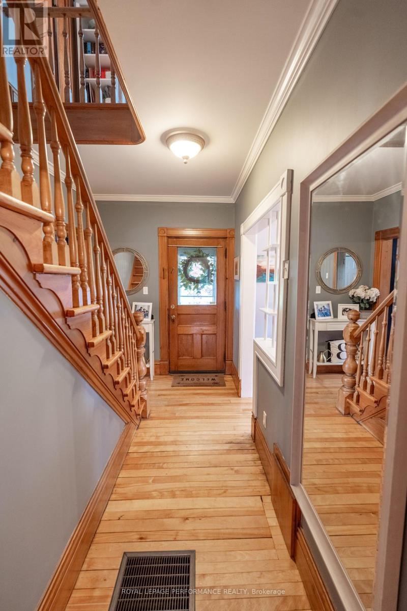 












57 MILLE ROCHES ROAD

,
South Stormont,




Ontario
K0C1P0

