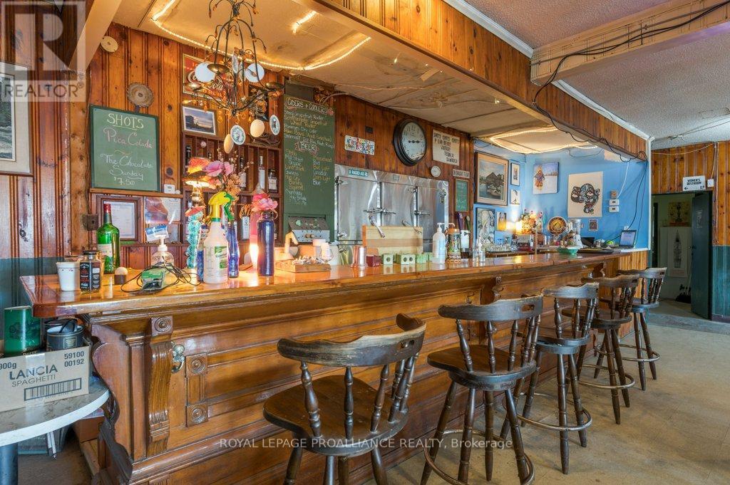 












32990 HIGHWAY 62

,
Hastings Highlands (Monteagle Ward),




Ontario
K0L2S0

