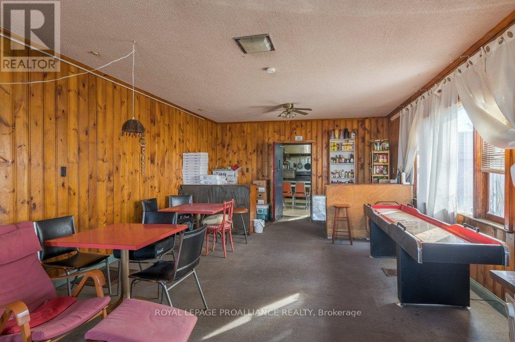 












32990 HIGHWAY 62

,
Hastings Highlands (Monteagle Ward),




Ontario
K0L2S0

