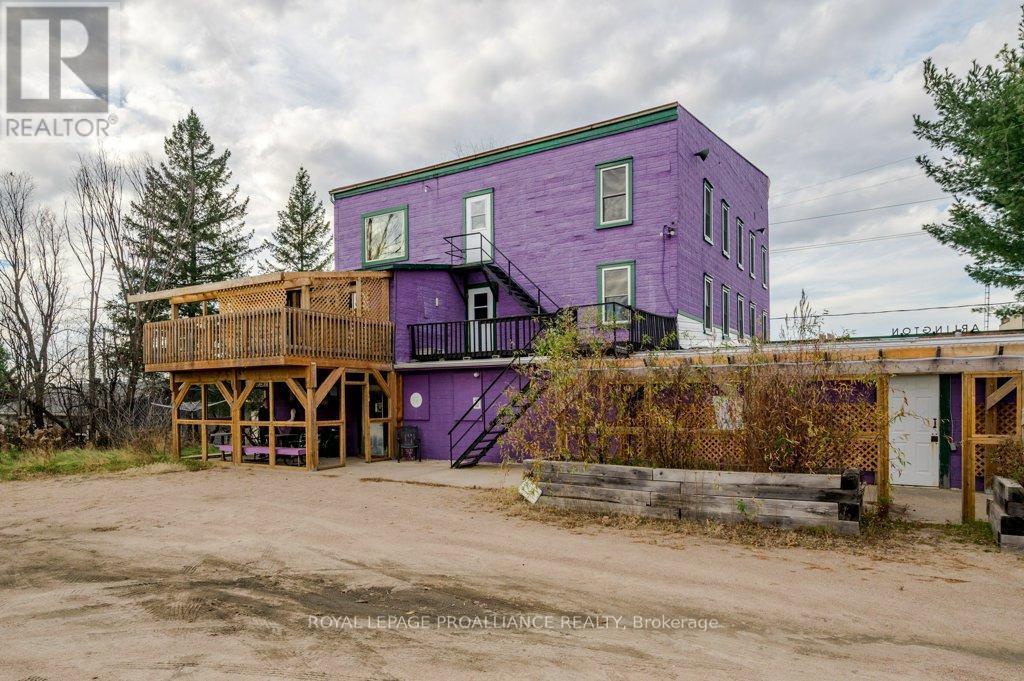 












32990 HIGHWAY 62

,
Hastings Highlands (Monteagle Ward),




Ontario
K0L2S0

