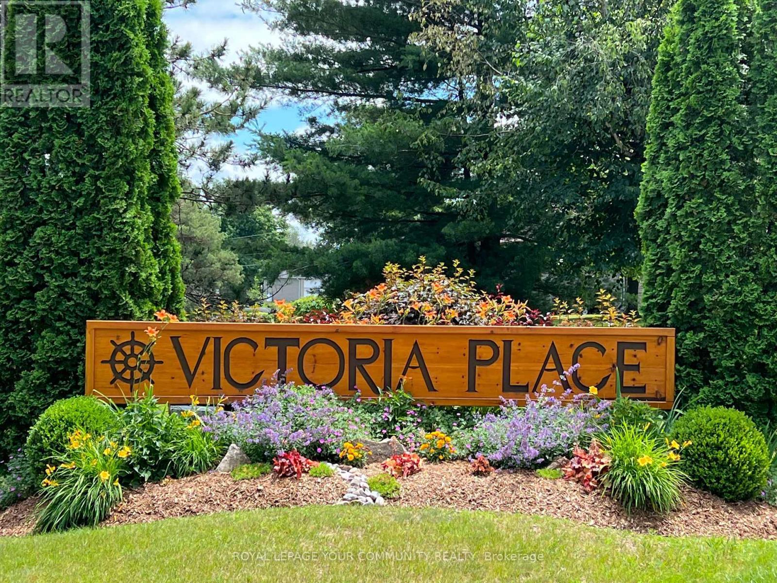 












381 COUNTRY CLUB CIRCLE

,
Kawartha Lakes,




Ontario
K0M1A0

