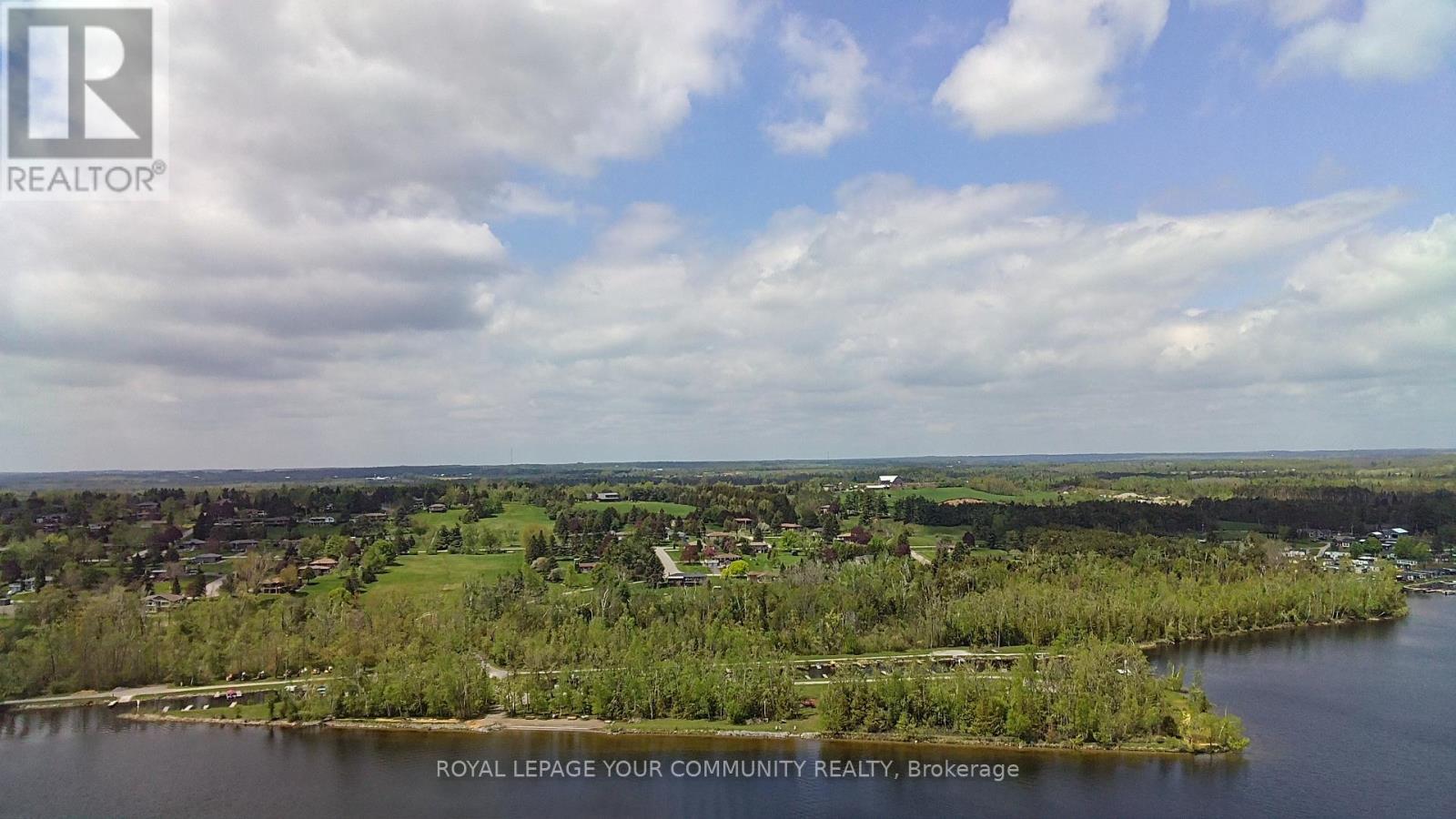 












381 COUNTRY CLUB CIRCLE

,
Kawartha Lakes,




Ontario
K0M1A0

