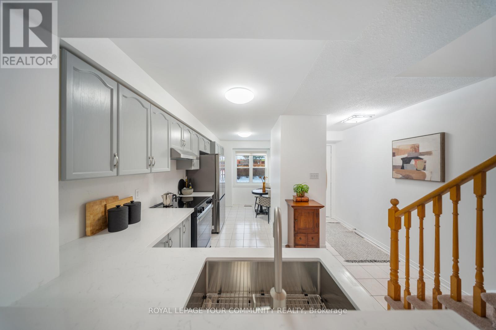 












58B - 5865 DALEBROOK CRESCENT

,
Mississauga,




Ontario
L5M5X1

