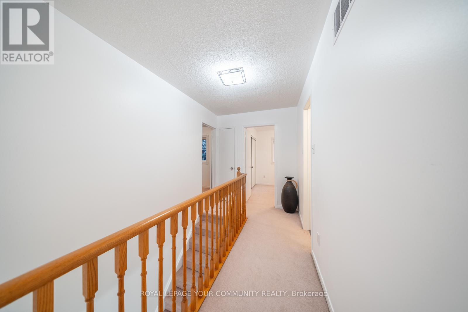 












58B - 5865 DALEBROOK CRESCENT

,
Mississauga,




Ontario
L5M5X1

