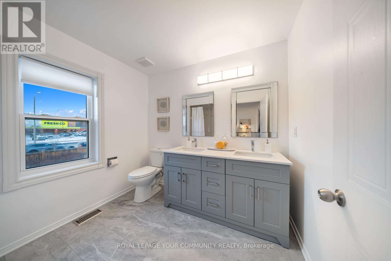 












58B - 5865 DALEBROOK CRESCENT

,
Mississauga,




Ontario
L5M5X1

