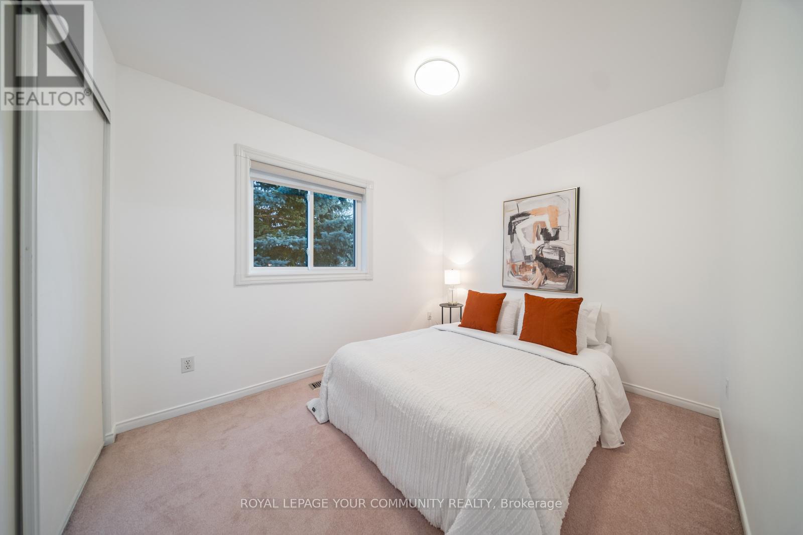 












58B - 5865 DALEBROOK CRESCENT

,
Mississauga,




Ontario
L5M5X1

