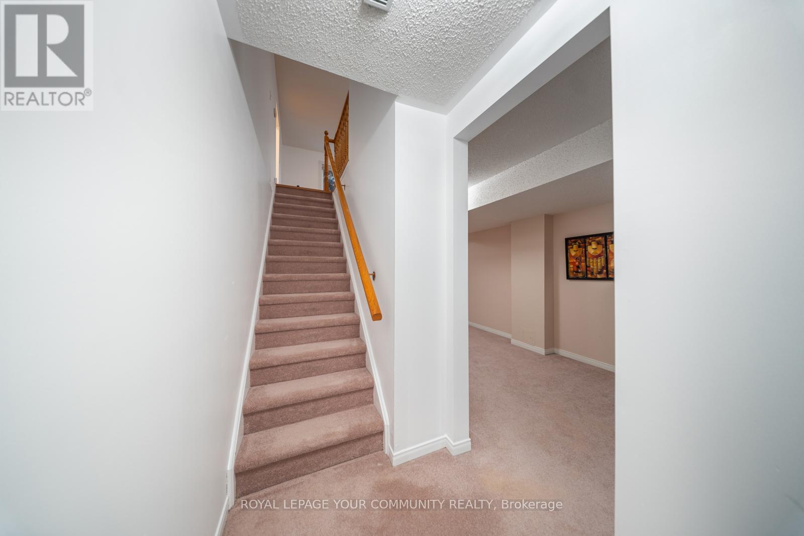 












58B - 5865 DALEBROOK CRESCENT

,
Mississauga,




Ontario
L5M5X1

