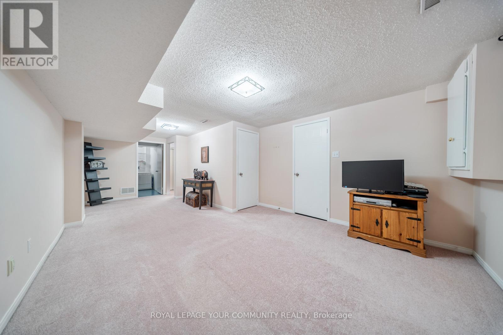 












58B - 5865 DALEBROOK CRESCENT

,
Mississauga,




Ontario
L5M5X1

