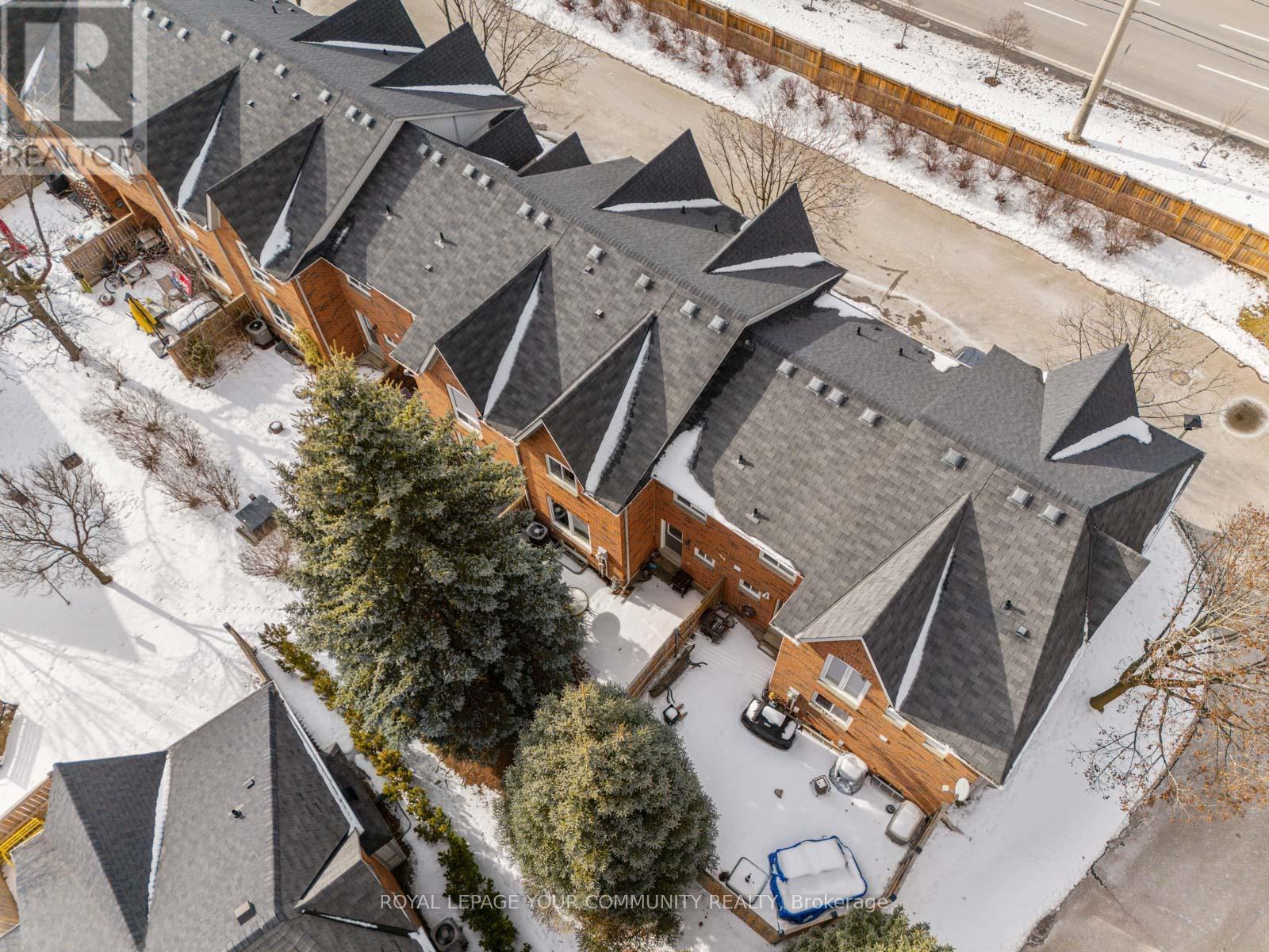 












58B - 5865 DALEBROOK CRESCENT

,
Mississauga,




Ontario
L5M5X1

