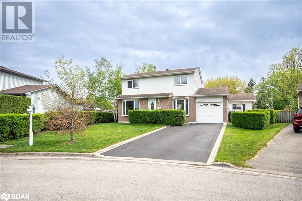 












852 EDISON Court

,
Milton,




Ontario
L9T3W1

