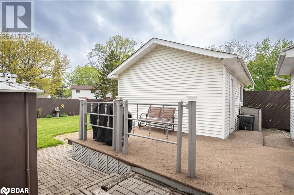 












852 EDISON Court

,
Milton,




Ontario
L9T3W1

