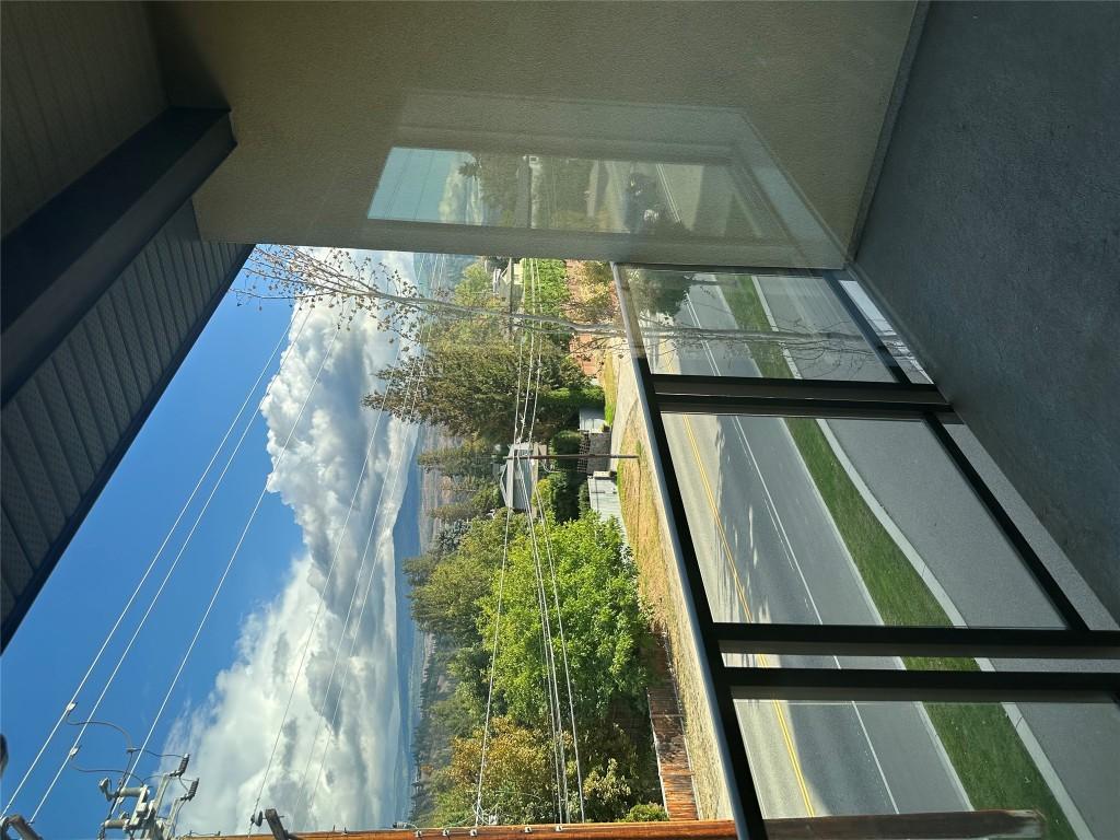 









4380


Lakeshore

Road, PH16,
Kelowna,




BC
V1Y 0B5

