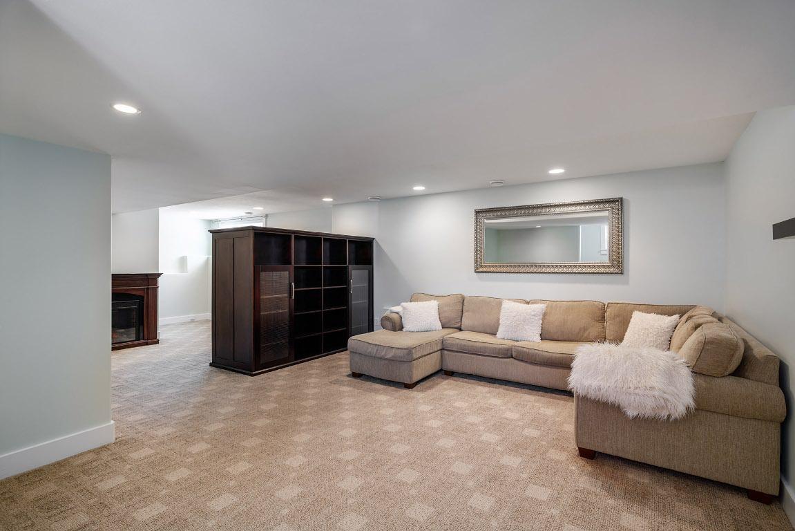 









5296


Allenby

Lane,
Kelowna,




BC
V1W 4T8

