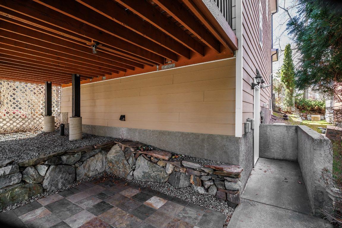 









5296


Allenby

Lane,
Kelowna,




BC
V1W 4T8

