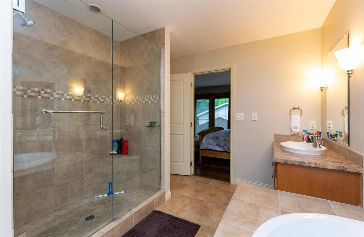 









2611


Duncan

Road,
Blind Bay,




BC
V0E 1H1

