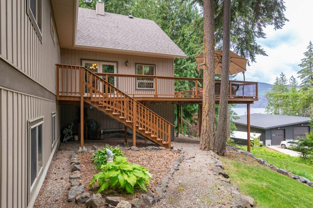 









2611


Duncan

Road,
Blind Bay,




BC
V0E 1H1

